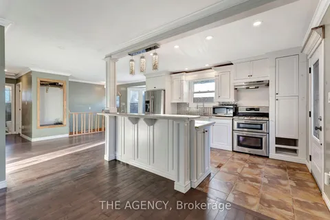 58 Devonshire Ave, Tillsonburg, ON N4G 4K9