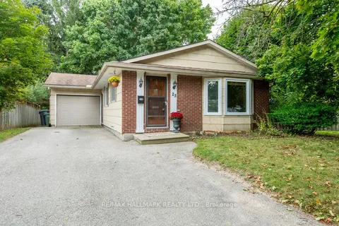25 Marksam Rd, Guelph, ON N1H 1X1