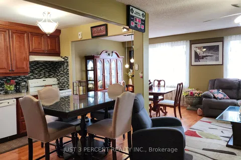 2102 Walker Ave, Peterborough, ON K9L 1S1