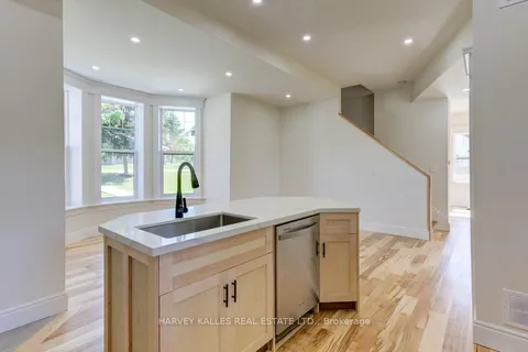 16 Hillcrest St, South Bruce, ON N0G 2S0