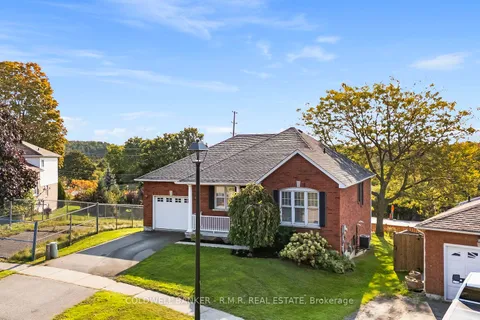 962 Denton Dr, Cobourg, ON K9A 5K2