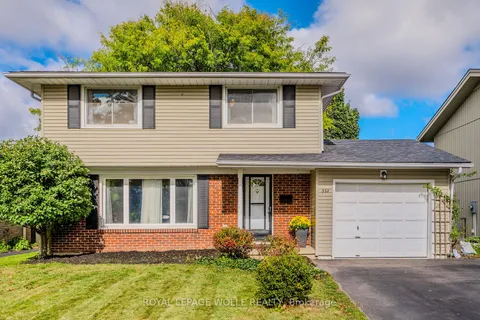 332 Sandowne Dr, Waterloo, ON N2K 1V8