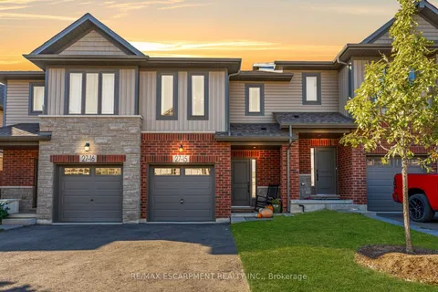 27 Rachel Dr, Hamilton, ON L7T 1Y3