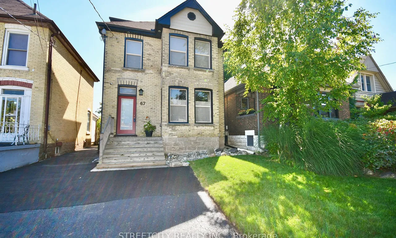 67 Briscoe St, London, ON N6C 1W8
