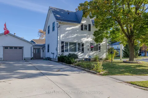 181 WEST PARK Dr, North Middlesex, ON N0M 2K0