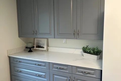 451 South St, London, ON N6B 1C1