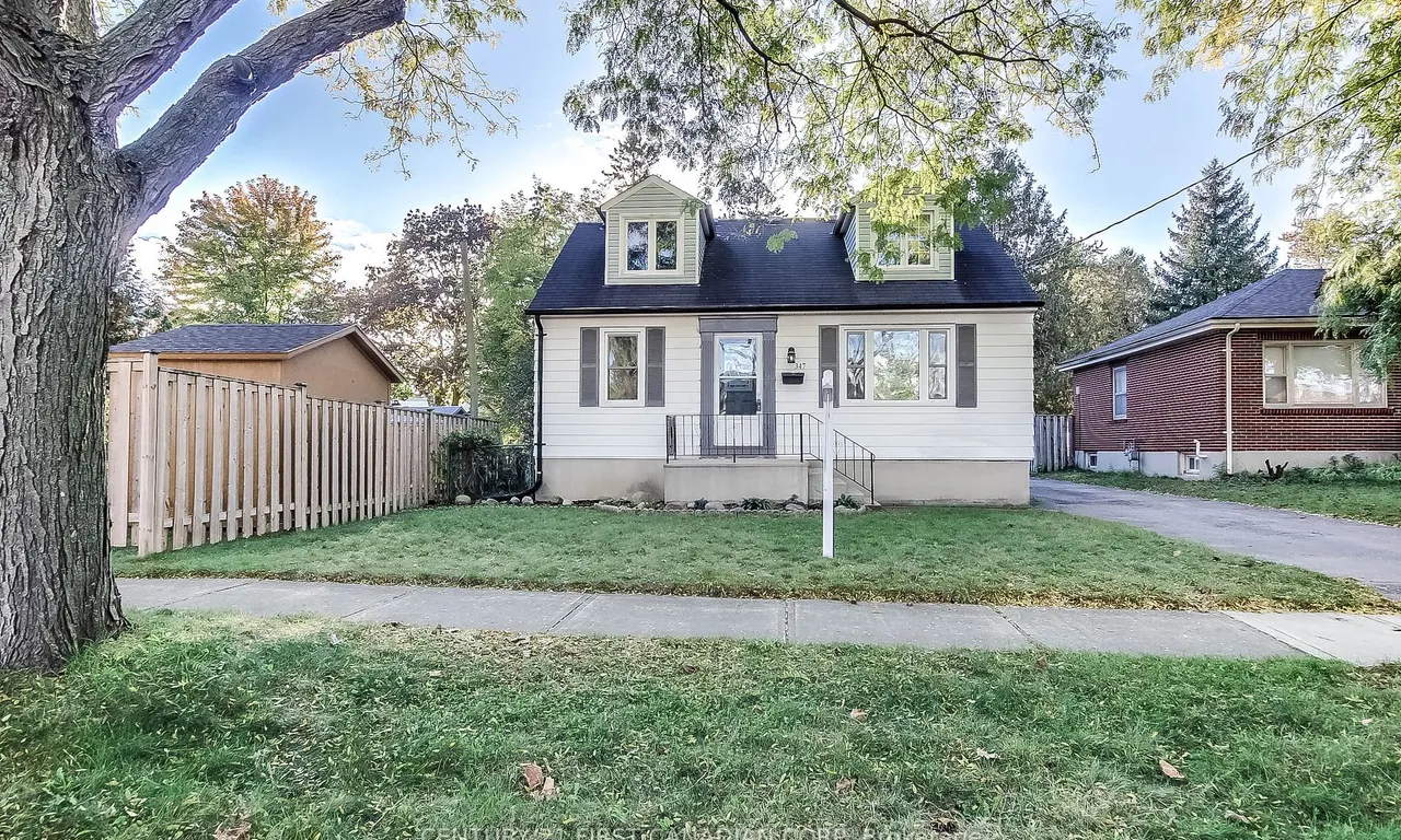 347 Thiel St, London, ON N5W 4P7