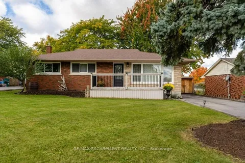4082 Hixon St, Lincoln, ON L3J 0L2