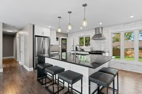 4082 Hixon St, Lincoln, ON L3J 0L2