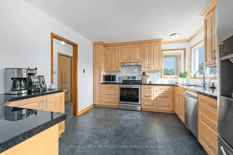 9433 Sideroad 10, Erin, ON N0B 1T0