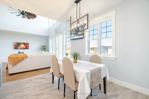 11786 Parson Rd, Southwold, ON N5P 3T2