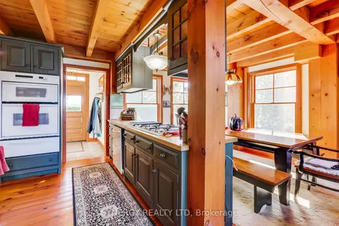 71641 Old Cedarbank Lane, Bluewater, ON N0M 1N0