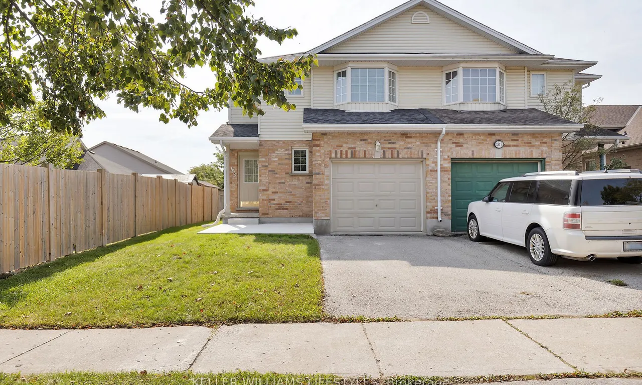 1315 Reardon Blvd, London, ON N6M 1B5