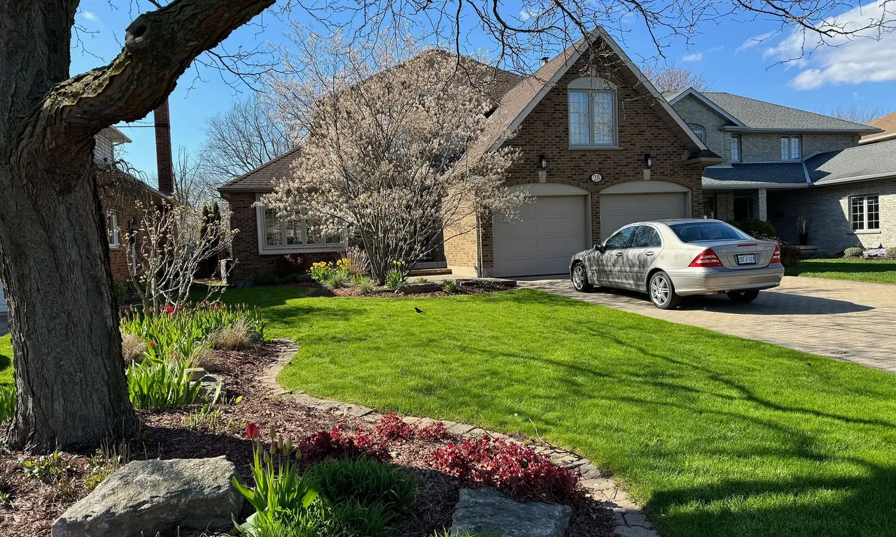 28 Sinclair Cres, Aylmer, ON N5H 3B7