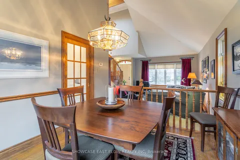 28 Sinclair Cres, Aylmer, ON N5H 3B7