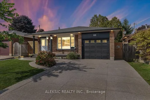 62 Greencedar Dr, Hamilton, ON L9C 6S8