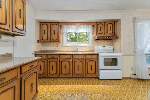 324 Culver Pl, London, ON N5V 3H3