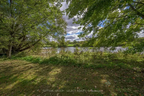 3681 Catherine St, Thames Centre, ON N0L 1G1