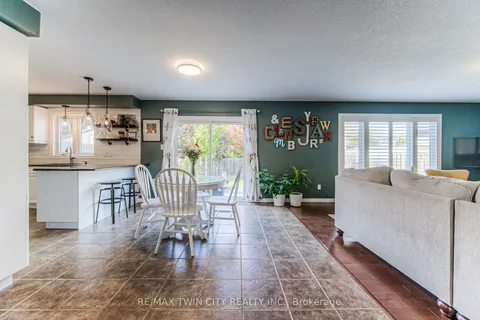 375 TOWNSEND Dr, Woolwich, ON N0B 1M0