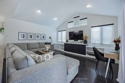 23 Westlake Dr, St. Thomas, ON N5P 4K3