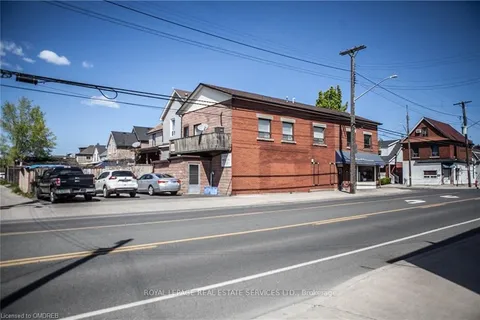 1111 Cannon St, Hamilton, ON L8L 2J5