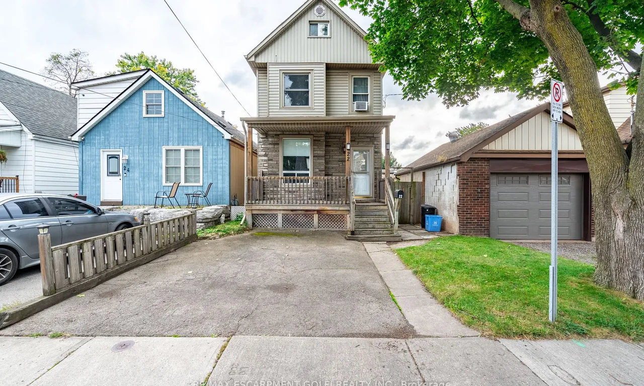 22 Bayfield Ave, Hamilton, ON L8H 3M4