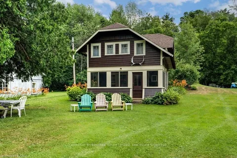 4 WILLIAM St, Rideau Lakes, ON K0E 1G0