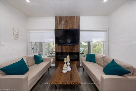 345 THOUSAND ISLANDS Parkway, ON K0E 1L0