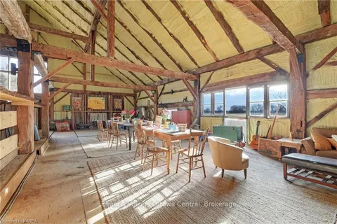 9261 HIGHWAY 33, Greater Napanee, ON K0H 1G0