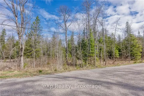 PTLT27 S LAVANT Rd, North Frontenac, ON K0H 2J0
