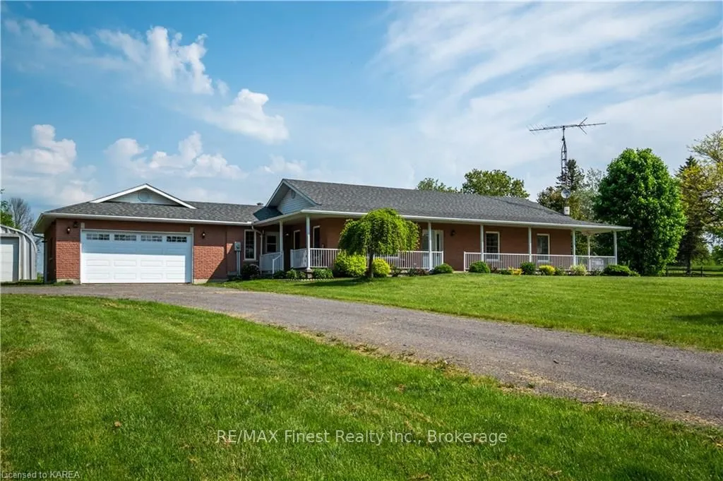 2657 COUNTY 11 Rd, Greater Napanee, ON K0K 2Z0