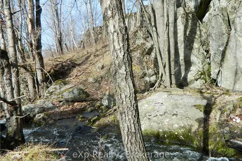 3051 ECHO LAKE Rd, Central Frontenac, ON K0H 1T0