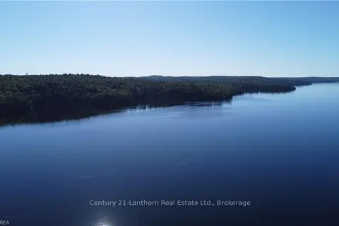 17600B 41, Addington Highlands, ON K0H 1K0