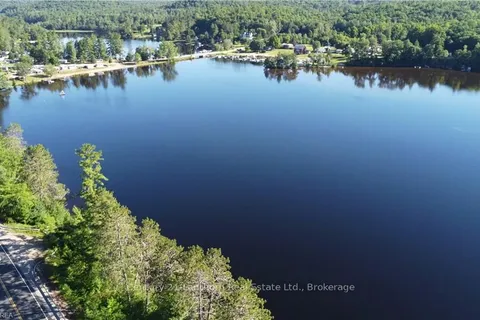 17600B 41, Addington Highlands, ON K0H 1K0