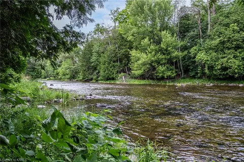 40 CONCESSION St, Stone Mills, ON K0K 3G0