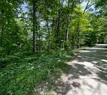 PT LT 2 MAPLE GROVE Cres, South Frontenac, ON K0H 1V0