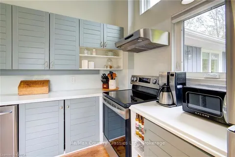 1729 BATHURST UPPER 5TH, Tay Valley, ON K7H 3C9