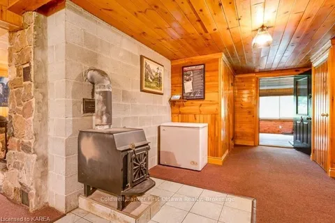 1102 EBBS, Drummond/North Elmsley, ON K7C 0C5