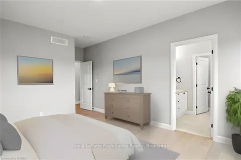 5777 HIGHWAY 38, South Frontenac, ON K0H 1W0