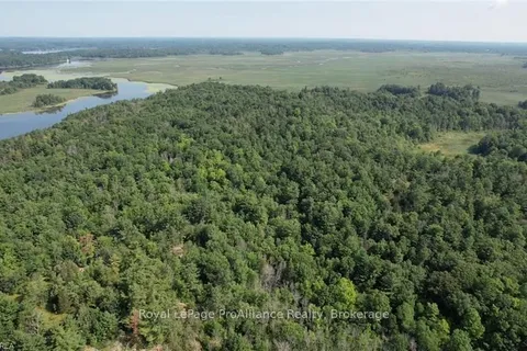 220 BRADLEY Lane, Leeds and the Thousand Islands, ON K0E 1L0