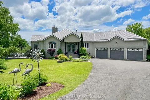 4617 BEDFORD Rd, South Frontenac, ON K0H 2T0