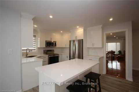 590 MOHINI Pl, Kingston, ON K7M 8X1