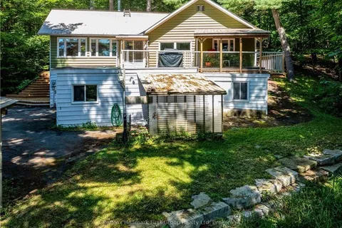 2 OLD MOUNTAIN Rd, Rideau Lakes, ON K0G 1X0