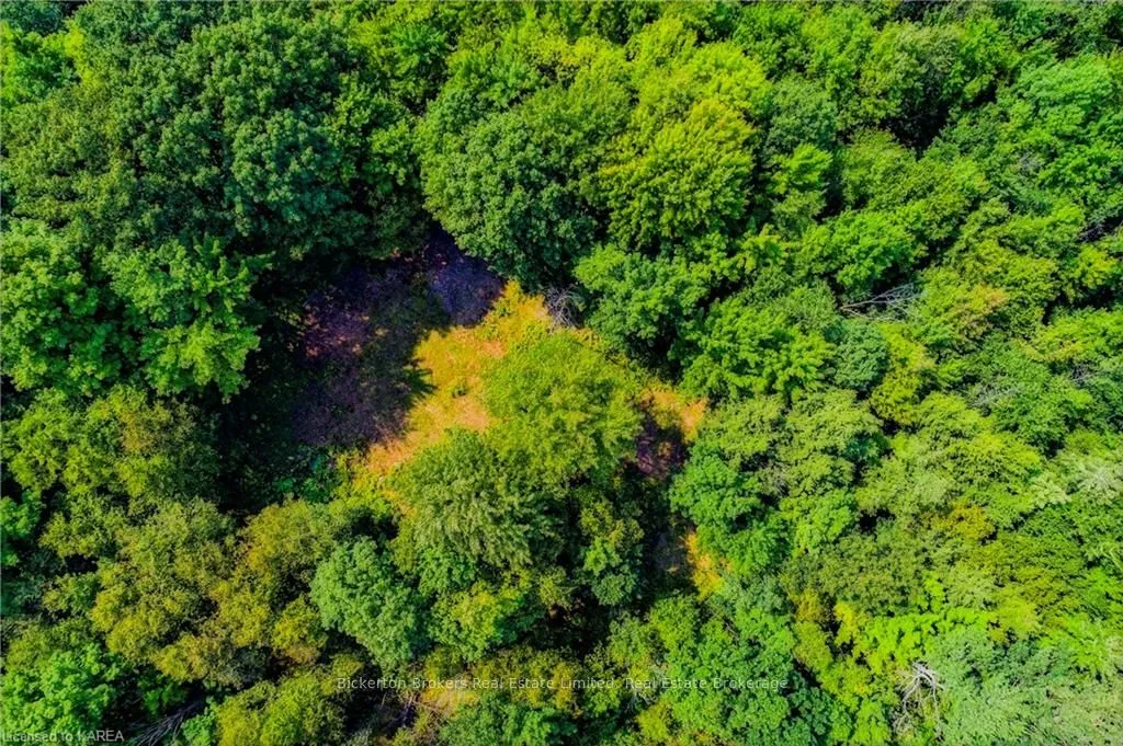 33 PACIFIC RD Rd, ON K0E 1L0