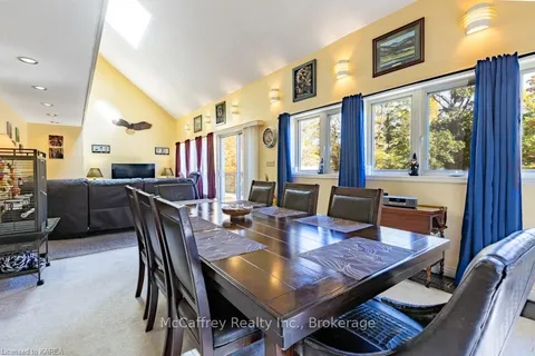 26 SKOOTAMATTA LAKE Rd, Addington Highlands, ON K0H 1K0