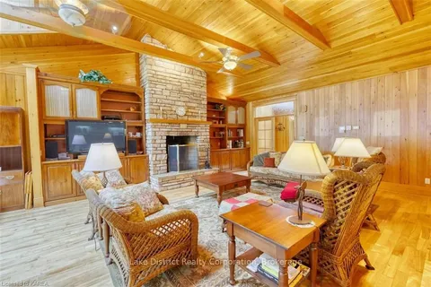 106 OAK HAVEN Lane, South Frontenac, ON K0H 2V0