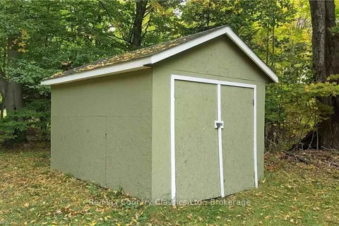 2476 HENDERSON Rd, Central Frontenac, ON K0H 1B0