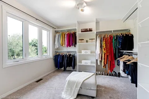 5525 PETTAPIECE Cres, Manotick - Kars - Rideau Tw, ON K4M 1C6