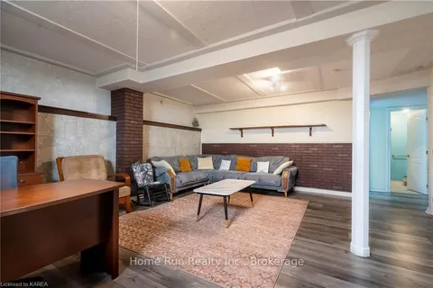 259 SHERIDAN St, Kingston, ON K7P 3C6