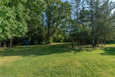 11807 LOYALIST Pkwy, ON K0K 2T0